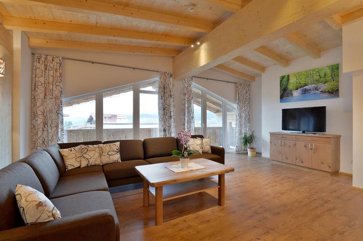 Ferienwohnung für 7 Personen, mit Balkon und Garten in Kaisergebirge - 2