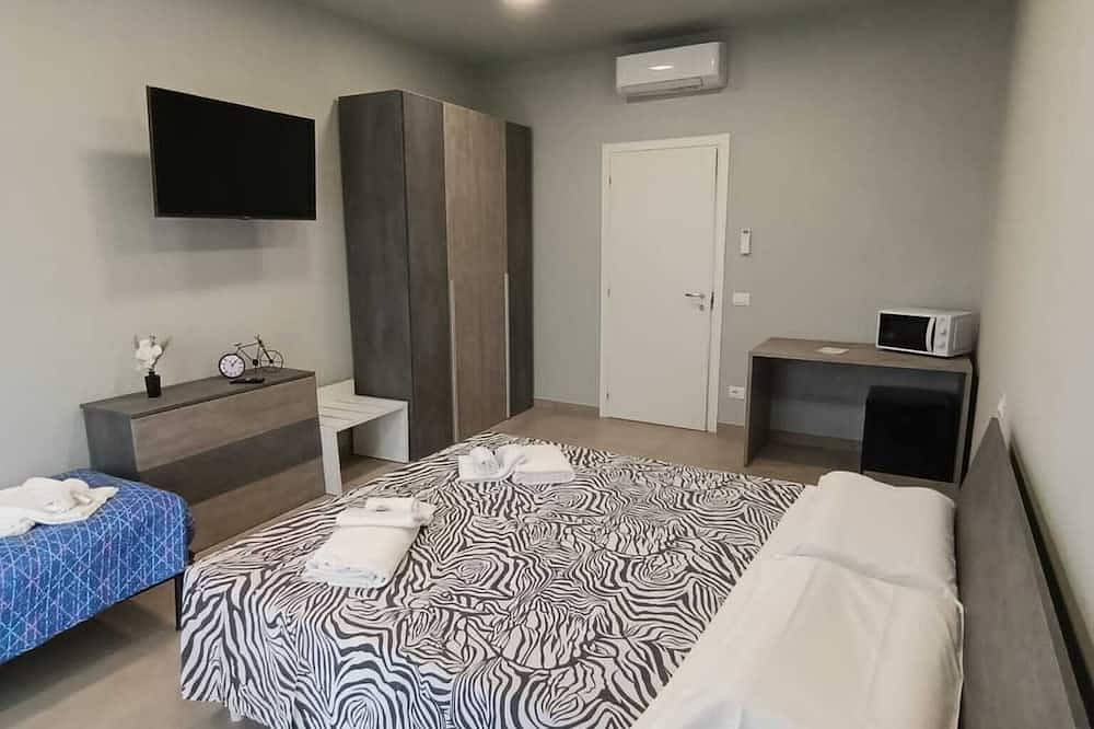 Cuneo Bedroom in Cuneo, Cuneo Province