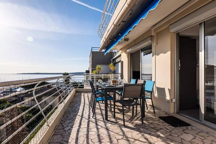 Gîte pour 6 personnes, avec vue dans Port du Mourre-Rouge