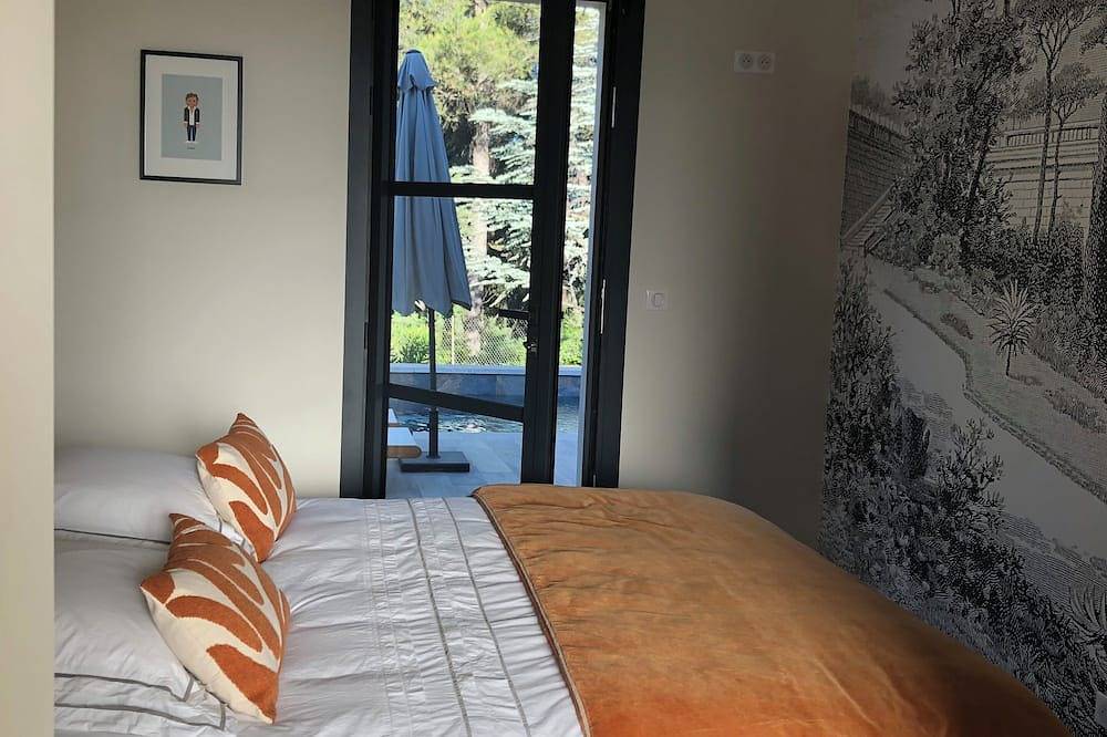 Charming house in the Luberon in Lauris, Regionaler Naturpark Luberon