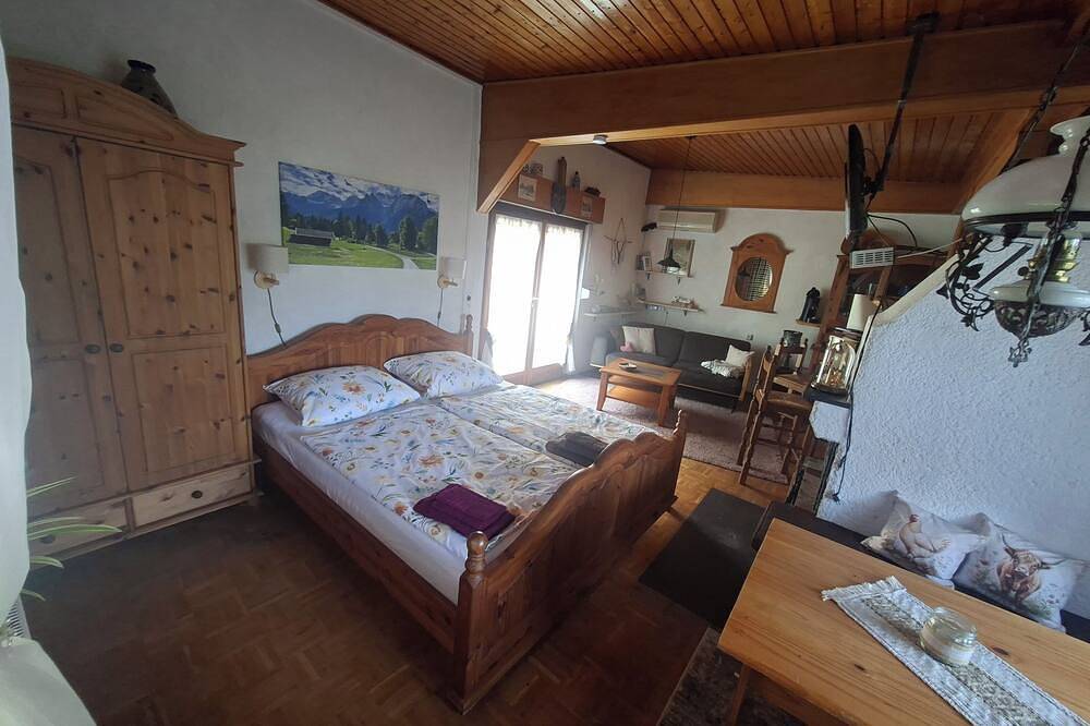 Laendliche Auszeit-Ferienbungalow im Landhausstil in Löhnberg, Landkreis Limburg-Weilburg