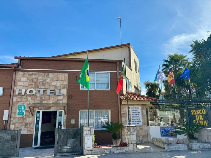 Hôtel pour 3 personnes, avec Terrasse et Jardin à Baiona