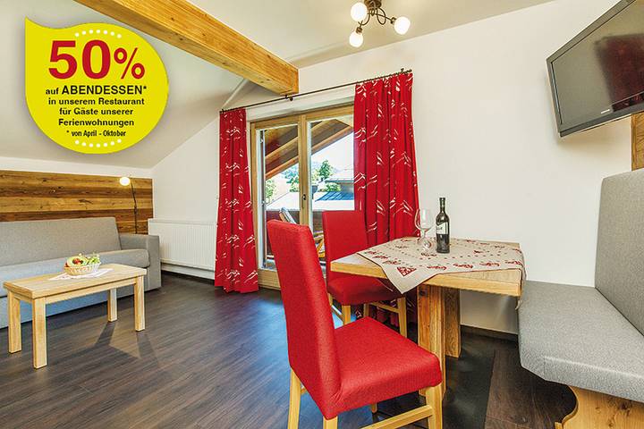 Gästehaus für 3 Personen, mit Balkon und Terrasse in Reit im Winkl