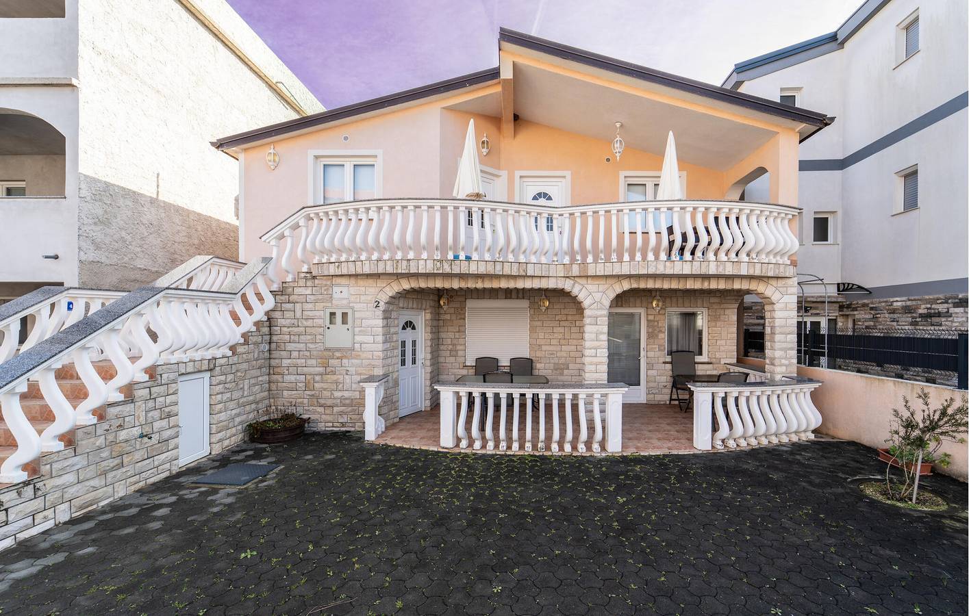 Appartamento vacanze a Vir a partire da 104€ a notte