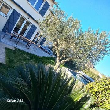 Cottage pour 6 personnes, avec jardin et piscine, animaux acceptés à Aigues-Vives