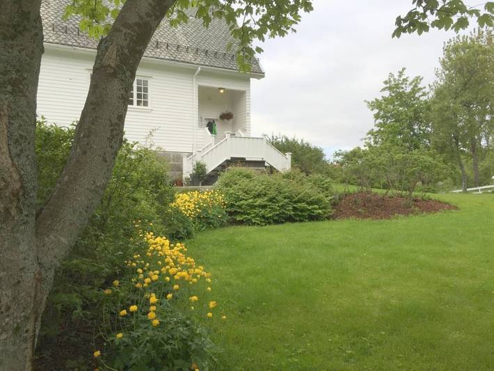 BnB für 6 Personen, mit Whirlpool und Garten in Norwegen