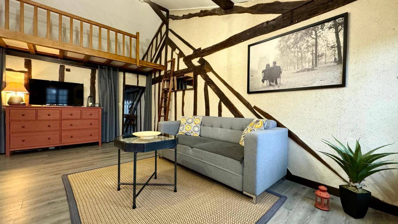 Appartement entier, Appartements de caractère - Cœur de ville in Pont-Audemer, Région de Bernay