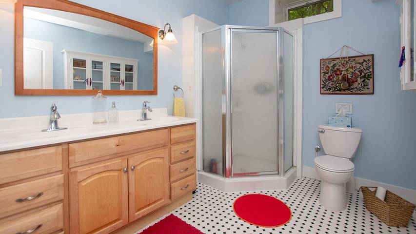 Vacation house for 8 people, with terrace, with pets in Finger Lakes