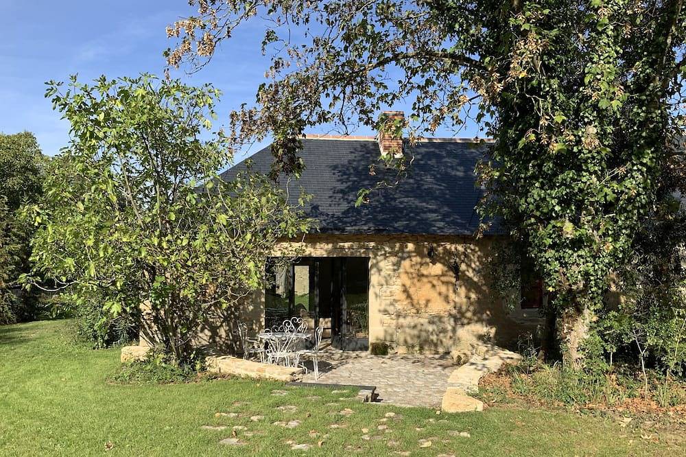 Au cœur de l'Anjou viticole, gîte rénové dans une propriété de 10 hectares in Faveraye-Mâchelles, Région d'Angers