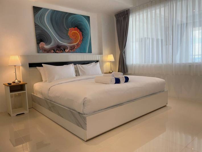 Gîte pour 5 personnes, avec vue ainsi que vue sur l’océan et jardin à Karon Beach - 4