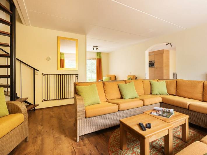 Finca für 12 Personen, mit Terrasse und Pool in den Niederlande