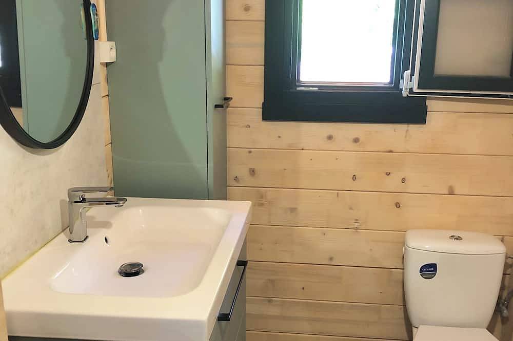 Accommodation sleeps 6 in quiet location Swimming pool open until 15/09 Pets welcome in Sulniac, Parque natural regional del Golfo de Morbihan