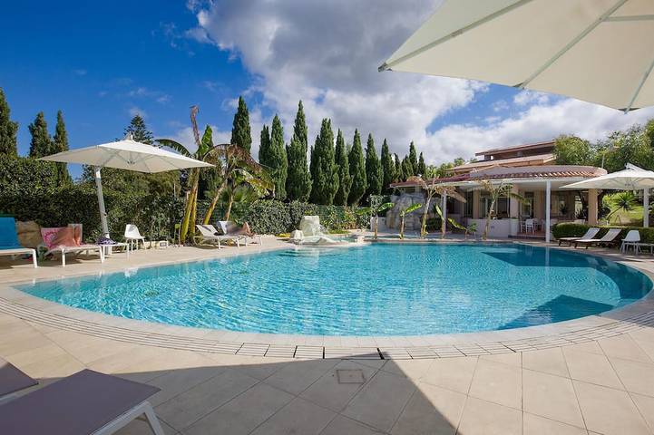 Holiday apartment for 2 people, with pool - 1