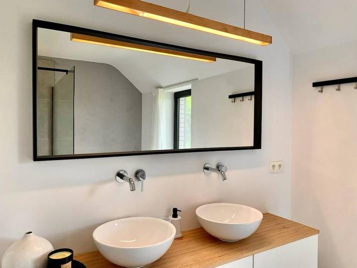 Location de vacances pour 6 personnes, avec terrasse et vue à Clavier - 3