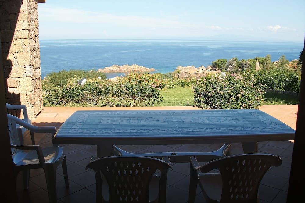 Strandvilla - 300 Meter vom Meer und vom Zentrum von Costa Paradiso entfernt in Costa Paradiso, Trinità d'Agultu e Vignola und Umgebung