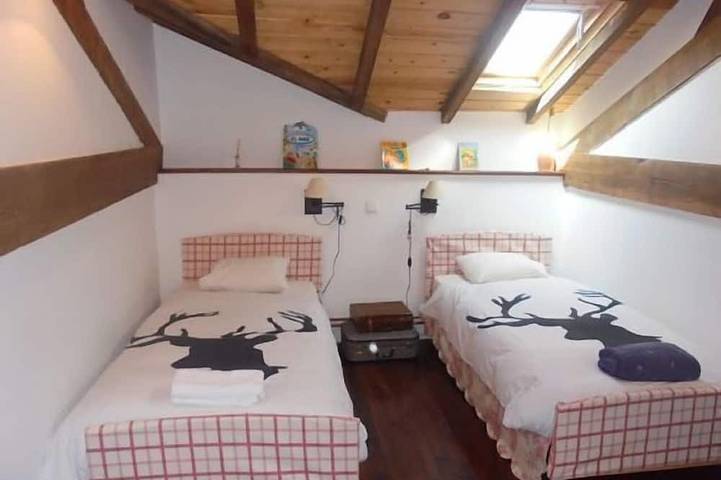 Casa Rural Antigua Estación de Tren para 10 personas in Pobladura del Valle, Provincia de Zamora