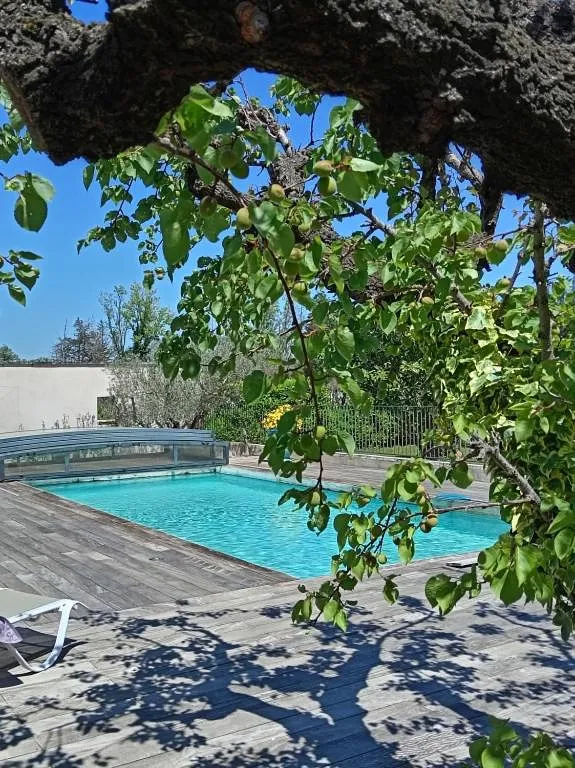 Casa rural para 2 personas, con piscina además de jacuzzi y jardín - 1