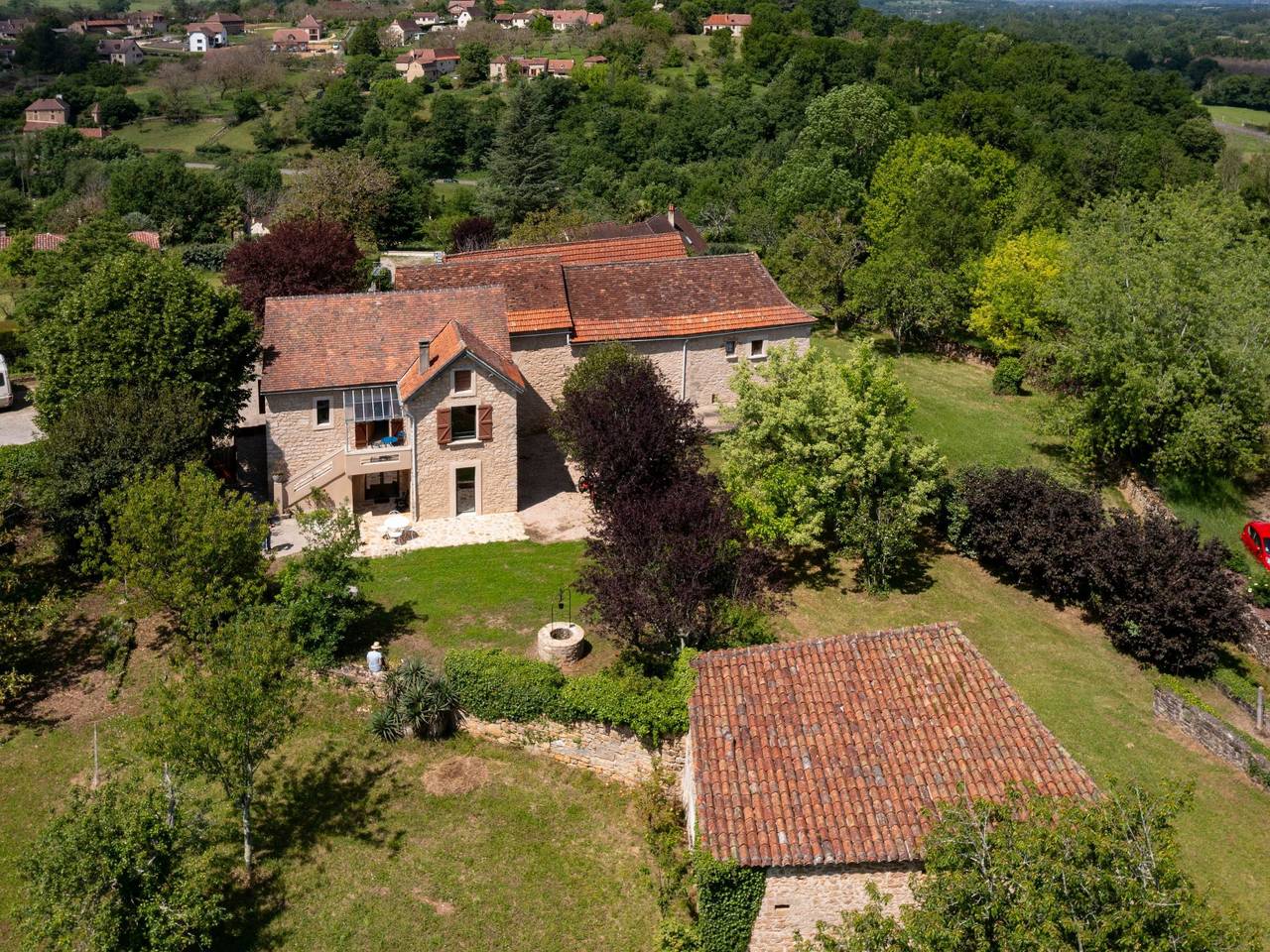 Domaine "Les Haut" mit eigenem Garten in Saint-Jean-Lespinasse, Lot