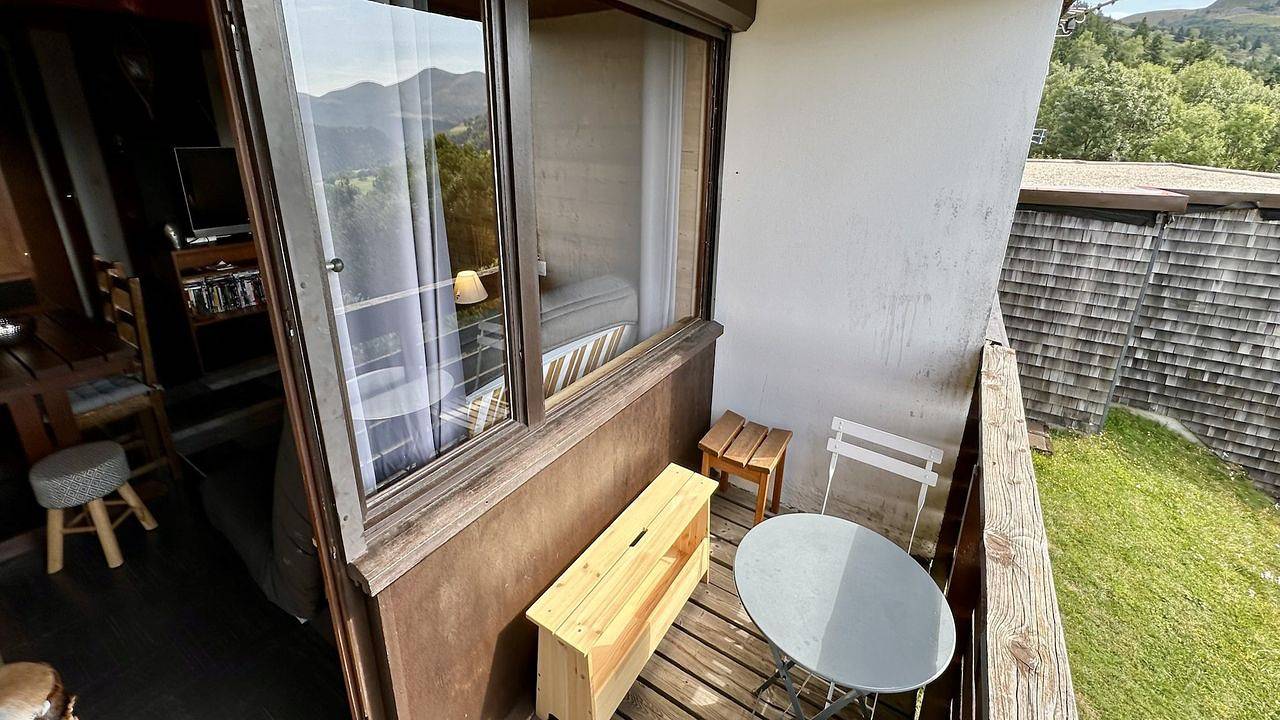 Apartamento vacacional entero, Ferienwohnung für 5 Personen (45 m²) in Murat-le-Quaire in Murat-le-Quaire, Parque Natural Regional Volcans d'Auvergne