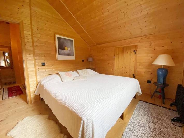 Ganze Wohnung, Chalet in Rossiniere am Gletscher & See in Rossinière, Pays-d'Enhaut Region