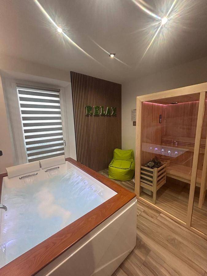 Location de vacances pour 4 personnes, avec balcon ainsi que vue et sauna, animaux acceptés à Omegna - 3