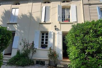 Gîte pour 4 personnes, avec terrasse, animaux acceptés à Sainte-Terre