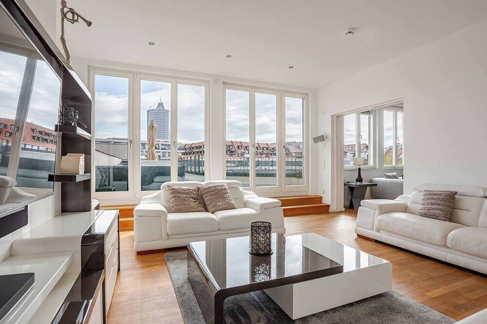 Ganze Wohnung, Luxus Penthouse Leipzig Markt / Thomaskirche mit 5 Komfort- Doppelschlafzimmer in Leipzig Mitte, Leipzig