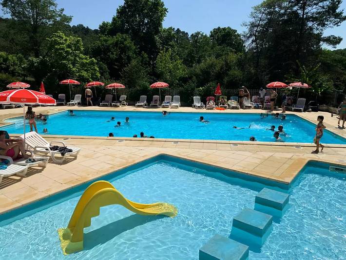 Gîte pour 6 personnes, avec terrasse et piscine, animaux acceptés en Dordogne - 2