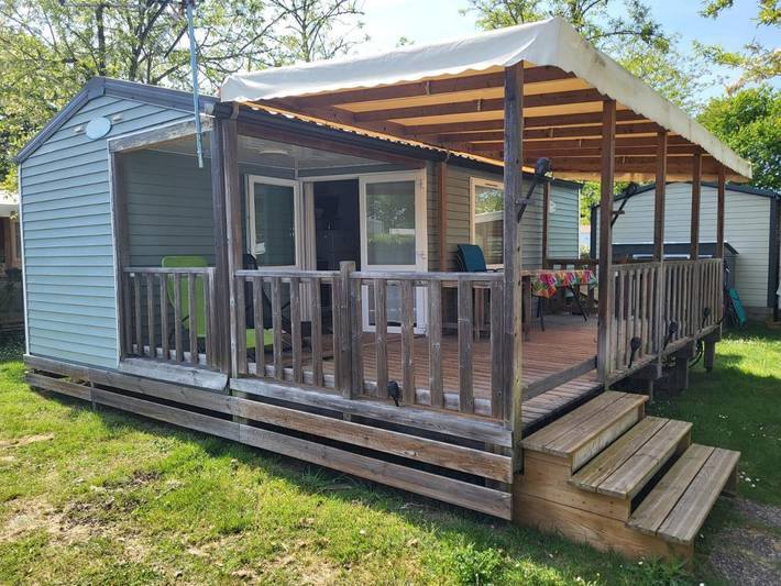 Camping para 4 personas, con piscina y terraza - 1