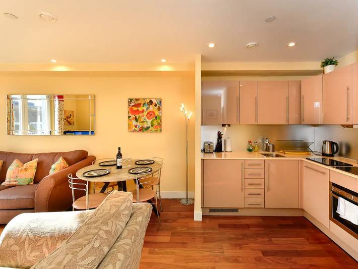 Gîte pour 2 personnes, avec jardin à Cardiff - 4