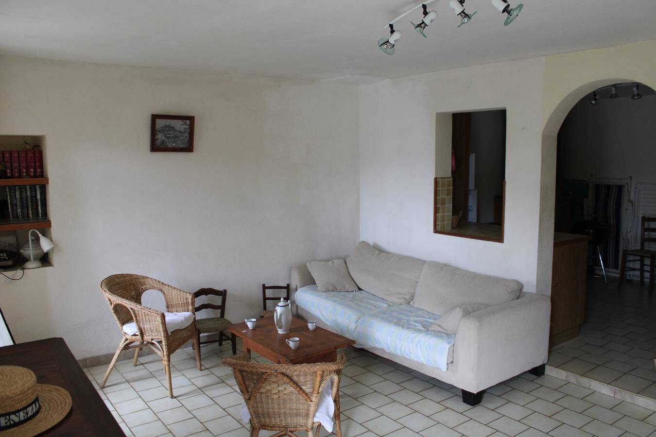 Maison de Village sous le Chateau in Entrechaux, Parc naturel régional du Mont-Ventoux