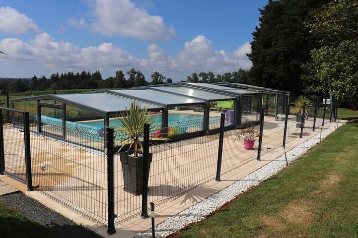 Holiday home for 6 people, with garden and terrace as well as pool - 1