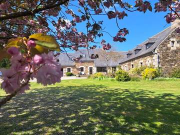 Maison d’hôte pour 8 personnes, avec jardin à Minihy-Tréguier
