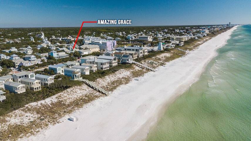 Vacation house for 8 people, with pool and balcony in Seaside