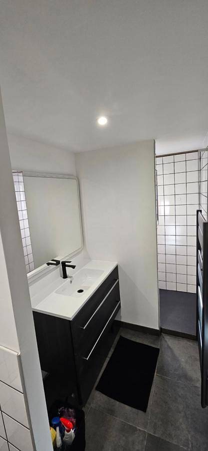 Location de vacances pour 9 personnes, avec jardin et vue à Ferrières-sur-Sichon - 4