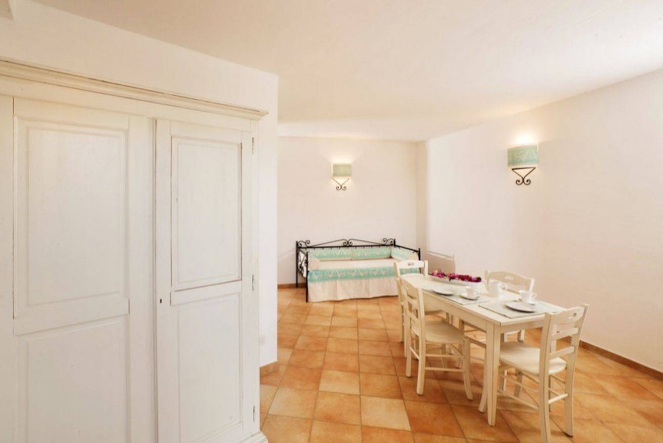 Appartamento intero, Baia Mirti B4 in Lu Lamoni, Vignola Mare