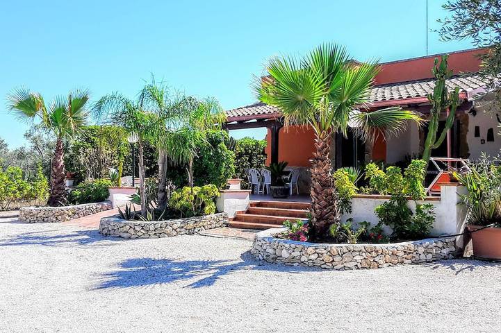 Villa pour 11 personnes, avec jardin et terrasse - 1