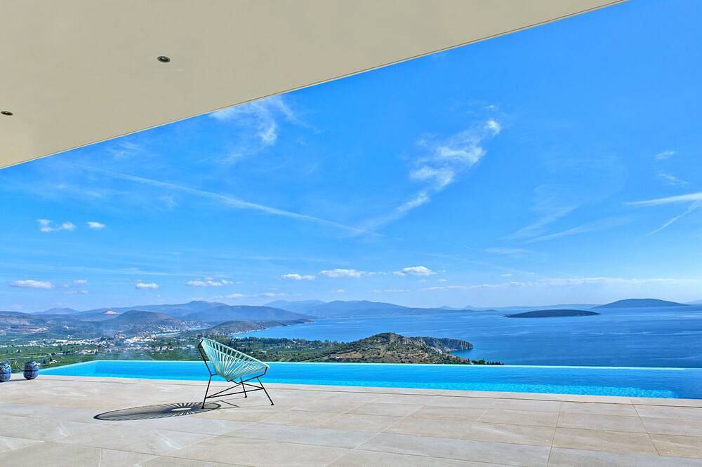 Nafplioblu - Villa für 6-8 mit herrlichem Meer- und Talblick + Infinity-Pool in Asini, Argolis