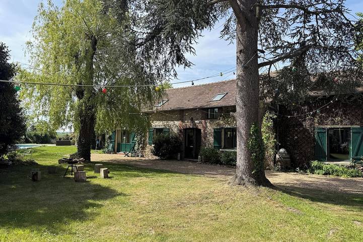 Location de vacances pour 15 personnes, avec jardin et terrasse, animaux acceptés dans Fresney