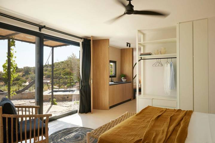 Location de vacances pour 16 personnes, avec piscine et balcon/terrasse, adapté aux familles dans Elounda - 2