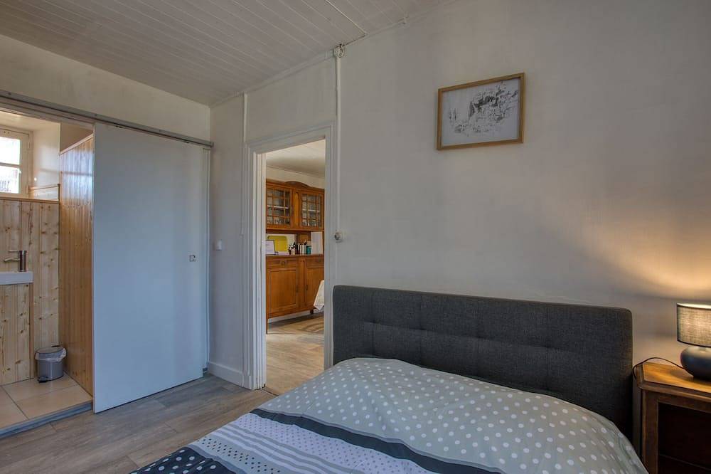 Logis du Guet au Coeur de la Bastide de Domme Ideal Pour2 Couples ou une Famille in Domme, Périgord Noir