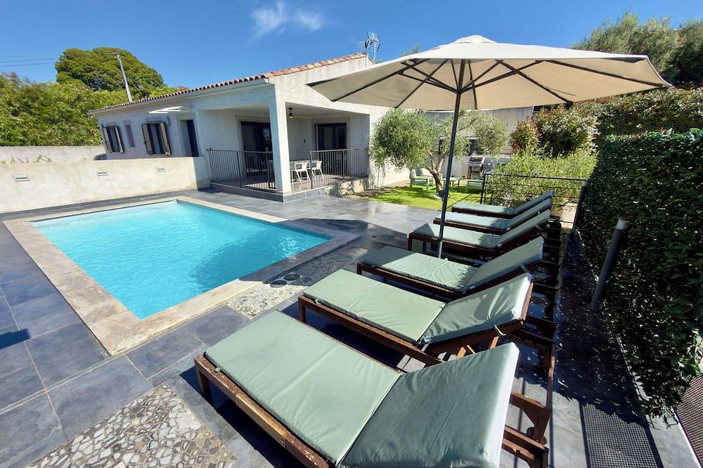 Komfortable Villa mit beheiztem Pool und Spa zwischen Meer und Bergen in Aléria, Corte und Umgebung