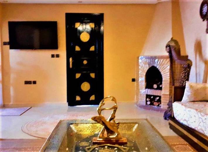 Maison d’hôte pour 2 personnes, avec jardin et piscine ainsi que vue et terrasse, animaux acceptés dans Sidi Youssef Ben Ali - 4