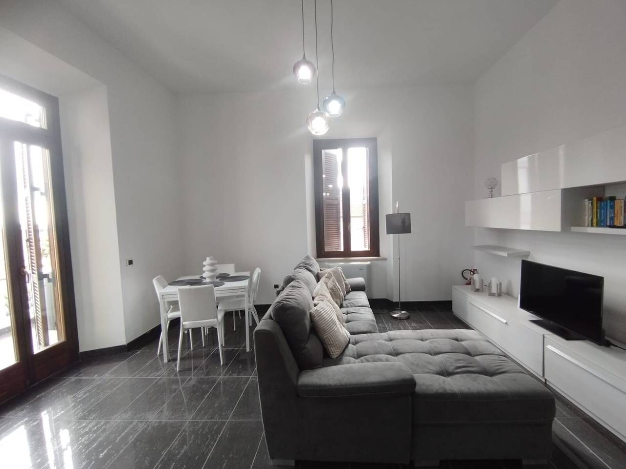 Ganze Wohnung, Apartment „Villa Santoni Guest House“ mit Balkon und Wlan in Orte, Terni Provinz