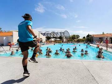 Camping pour 6 Personnes dans La Tranche-sur-Mer, Vendée, Photo 2