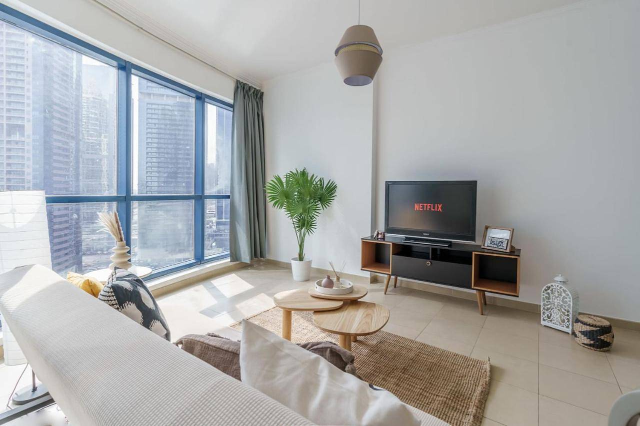 Entire apartment, Guestready - Amazing studio with a nice Lake View in Dubai, Emirate of Dubai