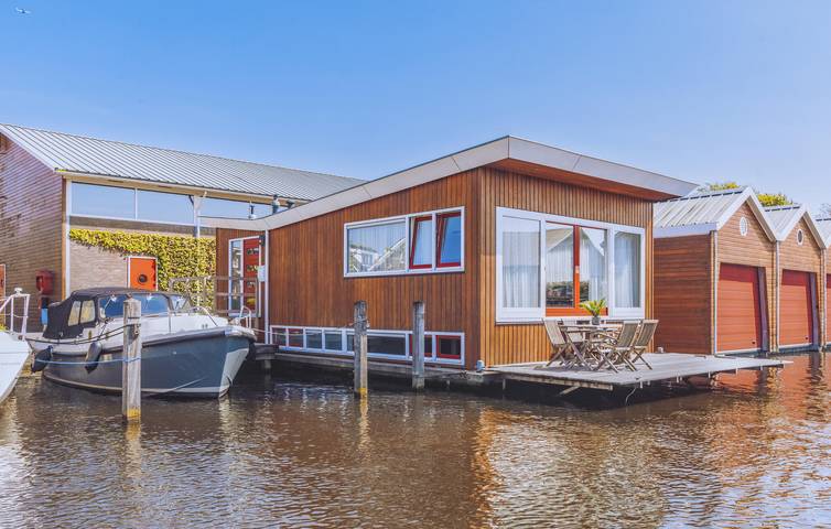 Hausboot für 6 Personen, mit Terrasse und Ausblick, mit Haustier - 1