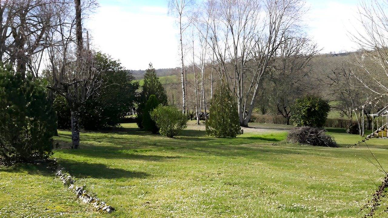 Chambre d'hôtes Chez Mamie Paule - Chambre in Thégra, Parc Naturel Régional des Causses du Quercy