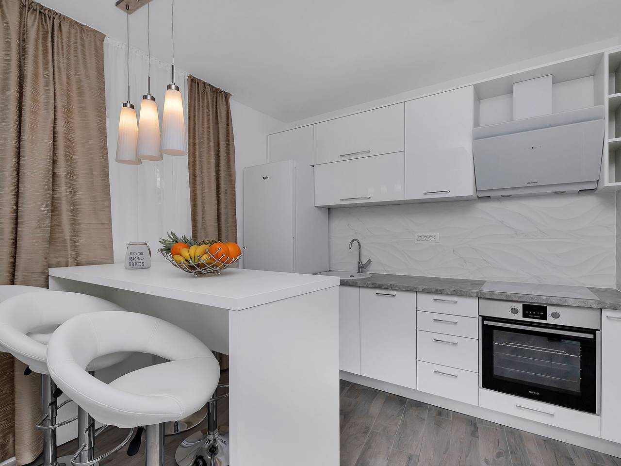 Atemberaubende Villa mit Pool in Drašnice, Makarska Riviera