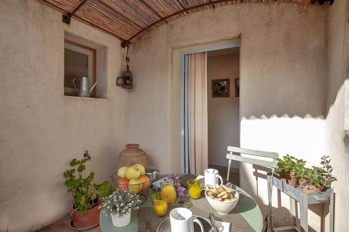 Estudio entero, Estudio para 2 personas in Pigna (Córcega), Region de Calvi